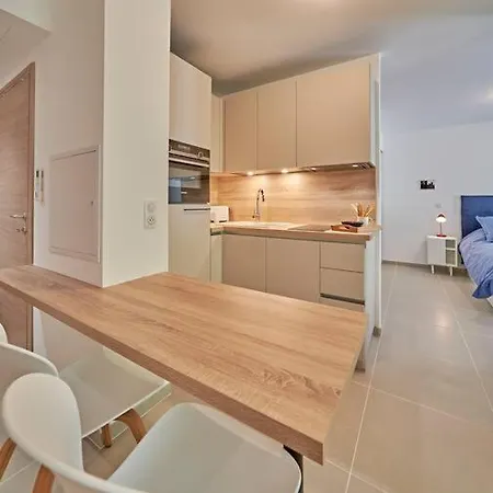 דירה Chez Oscar-place Des Lices-saint-tropez סן טרופז